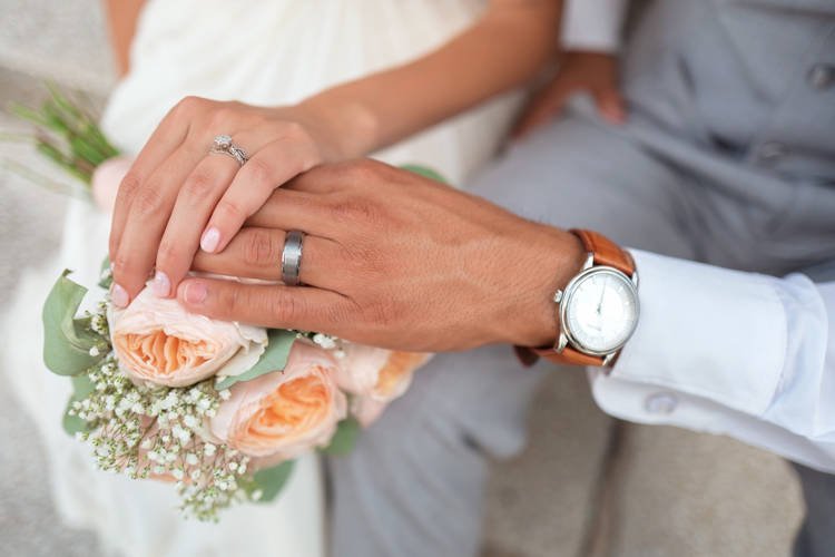 Shock as man discovers pastor who officiated his wedding is the father of his two kids Shock as man discovers pastor who officiated his wedding is the father of his two kids